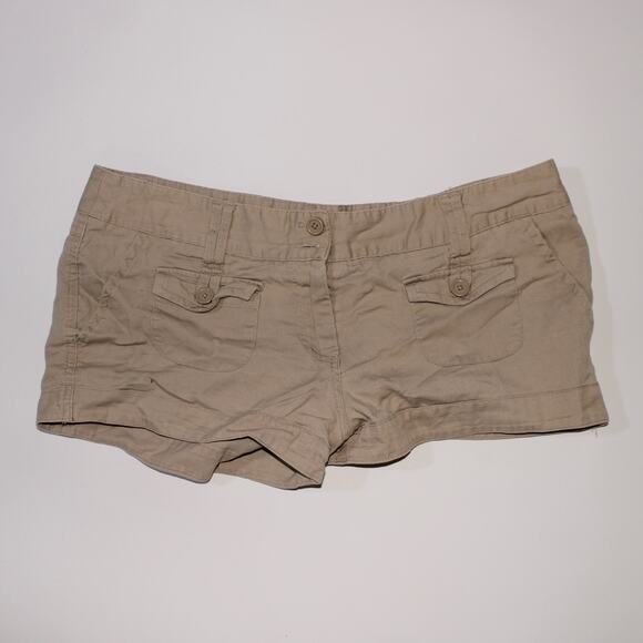 Ambiance Apparel Micro Beige Shorts With Cargo Pockets Size L - Picture 1 of 4